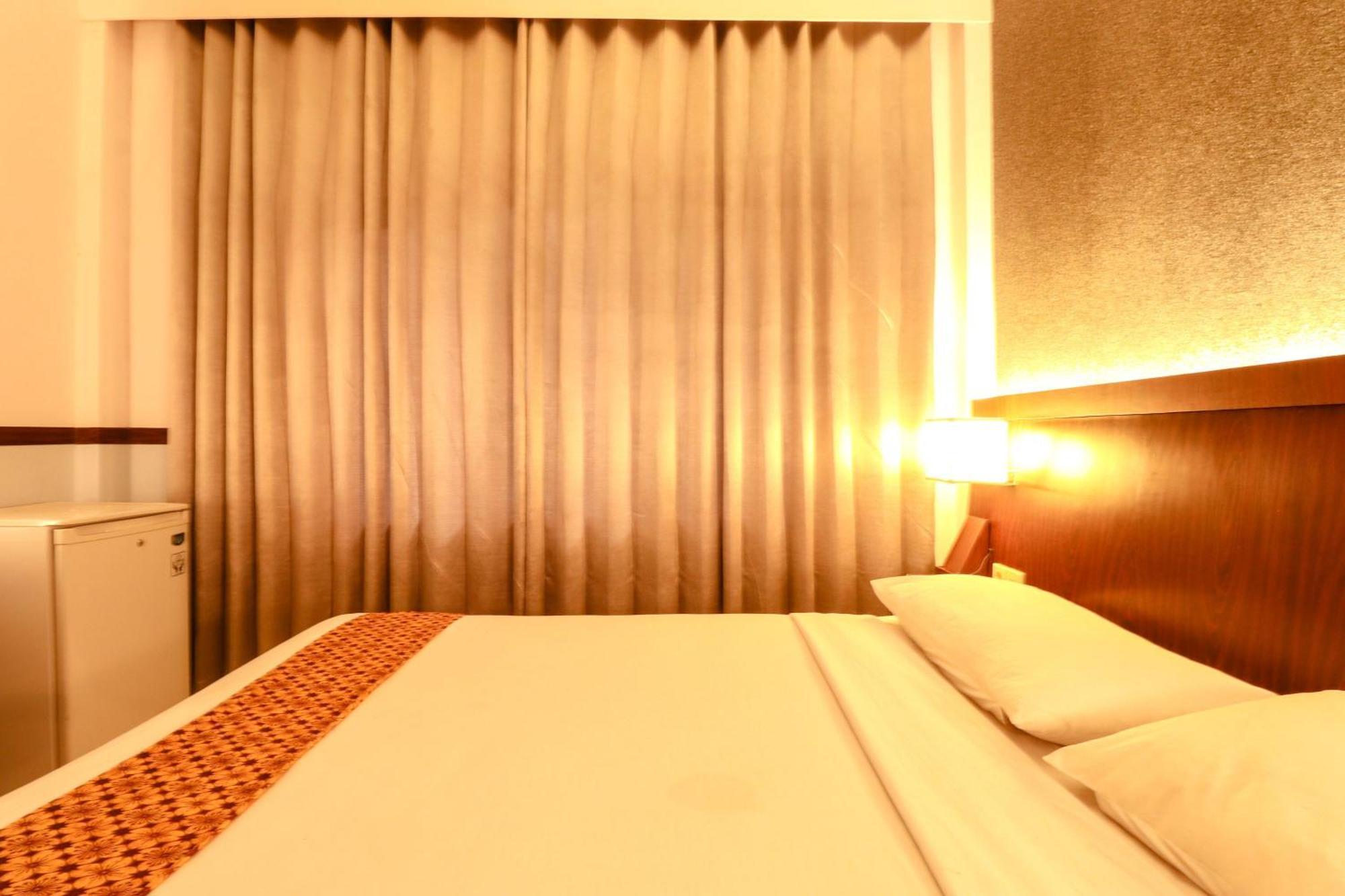 Hotel Jawa Surabaja Exteriér fotografie